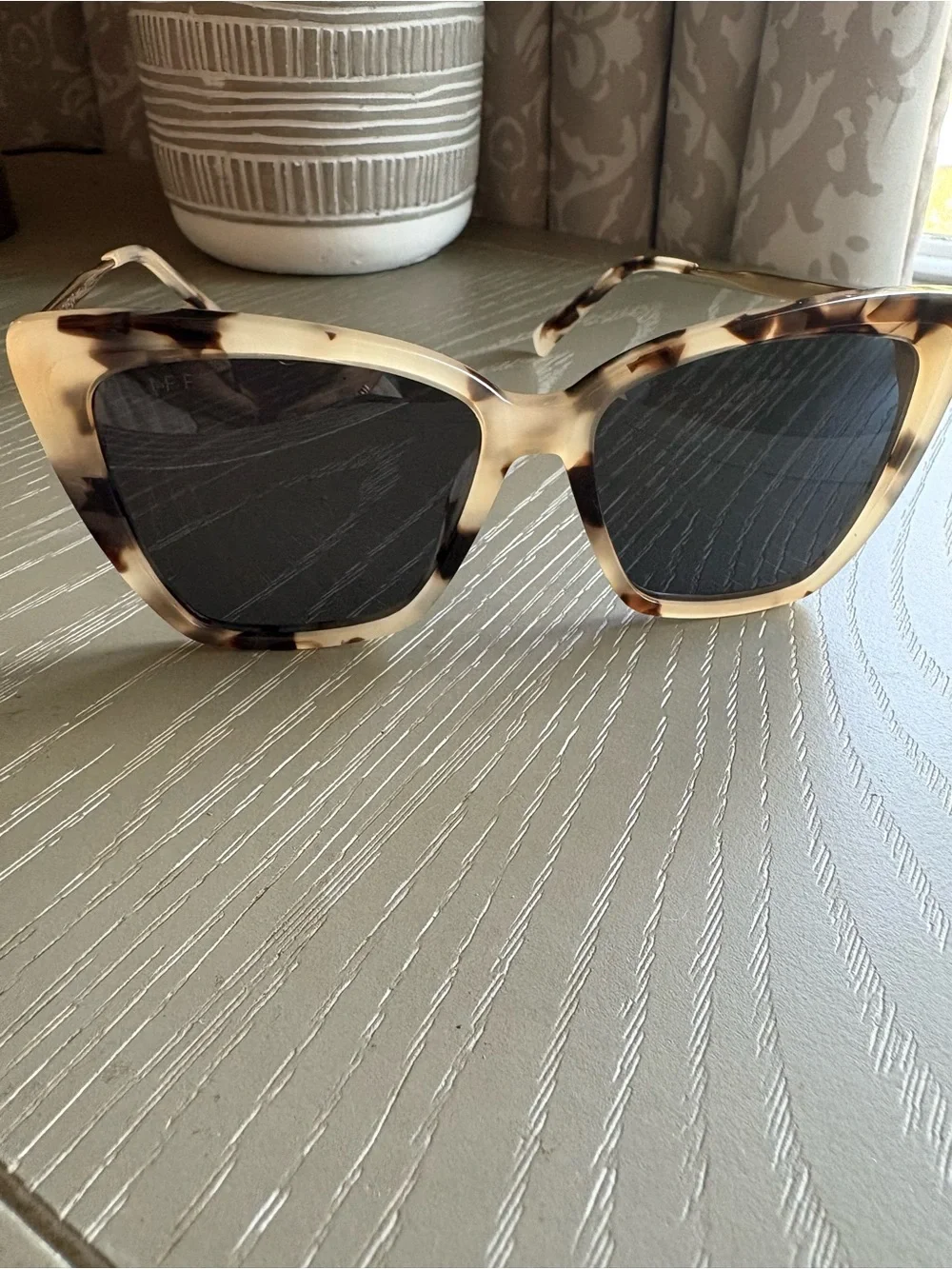 Diff Eyewear Cat-Eye Tortoise Frame Sunglasses with Brown Lenses